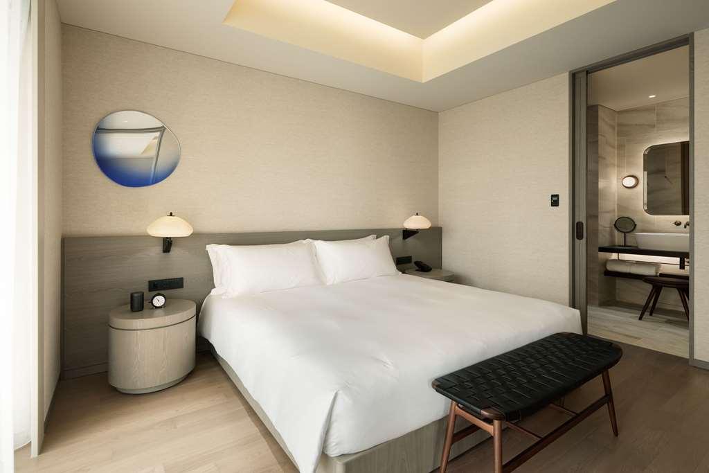 Hotel Toranomon Hills Токио Стая снимка
