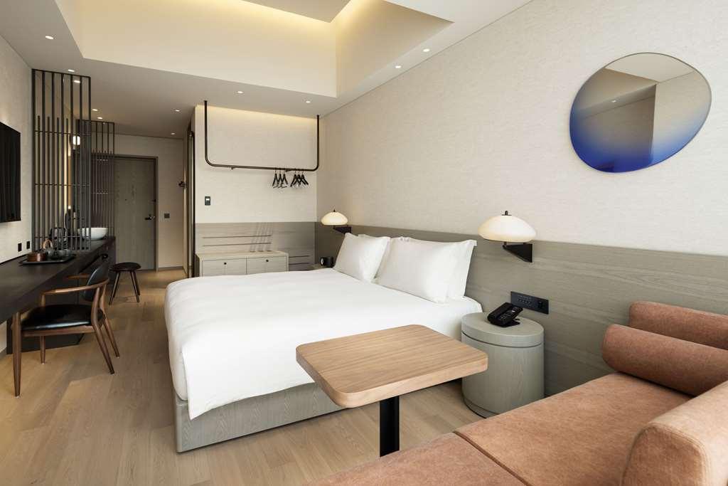 Hotel Toranomon Hills Токио Стая снимка